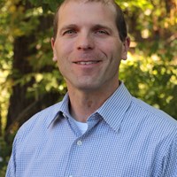 Doug Lindberg